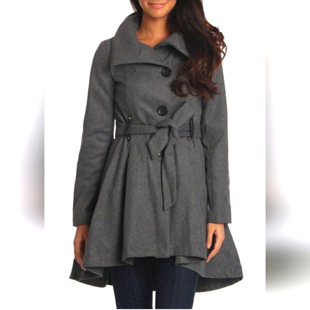 YOKI....Elegant Dark Gray Women's Coat...SIZE:1XL
